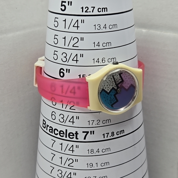 Womens Girls Pink Advance Retro Rotating Second Hand Watch New Battery - Picture 6 of 11